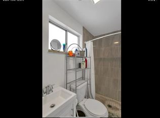 241 Dunseith St, Pittsburgh, PA 15213