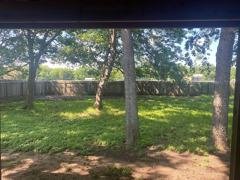 5474 Walnut Grove Dr — Photo 32
