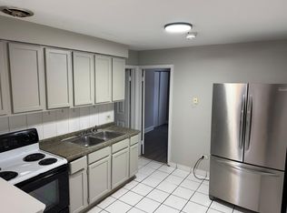 10549 Crown Rd, Franklin Park, IL 60131