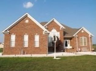 4040 Salisbury Ln, Riner, VA 24149