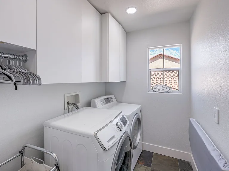 6982 Grand Junction Ave — Photo 22