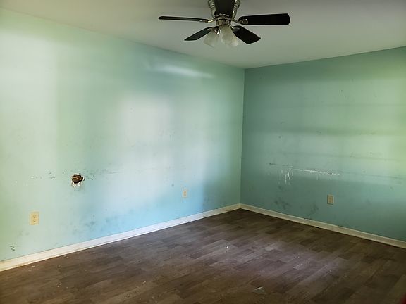 Additional Living Room
