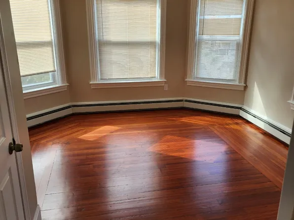 77 Daniels St Floor 2, Pawtucket, RI 02860