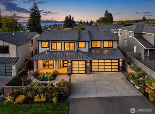 715 Spruce St, Edmonds, WA 98020