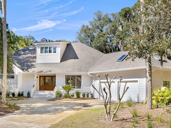 2511 Otter Ln, Johns Island, SC 29455