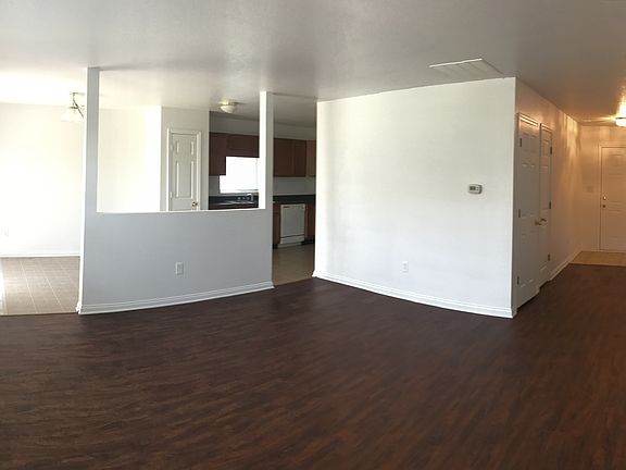 5th image of 11429 Cosmo Ct