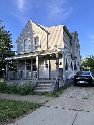 1443 E 25th St #DOWN Photo 1
