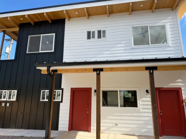 8740 Montview Blvd, Denver, CO 80220
