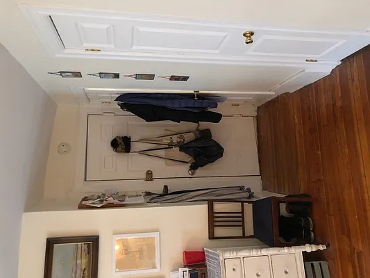 Rented by Downtown Realty Group LTD | media 22