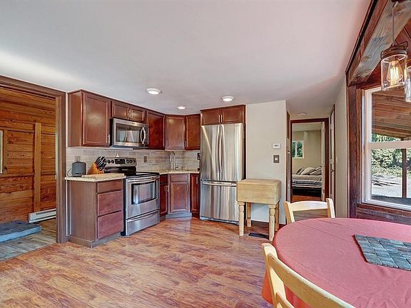 3rd image of 4729 147th Ave NE