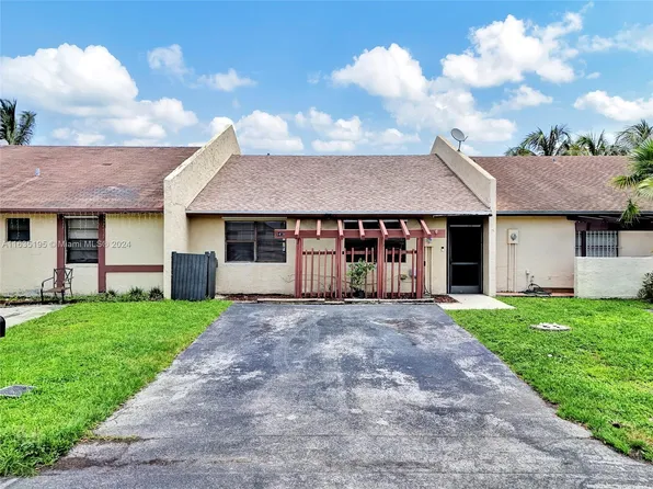 1489 Sandpiper Blvd, Homestead, FL 33035