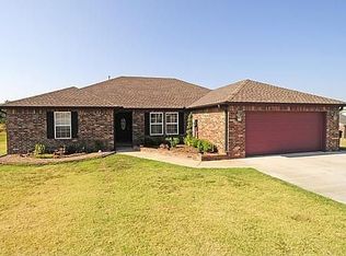 31752 Dunegan Rd, Mannford, OK 74044