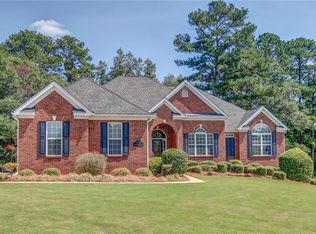 7171 Crestview Dr SE, Covington, GA 30014