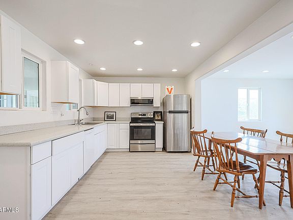 2nd image of 7515 N 185TH Avenue