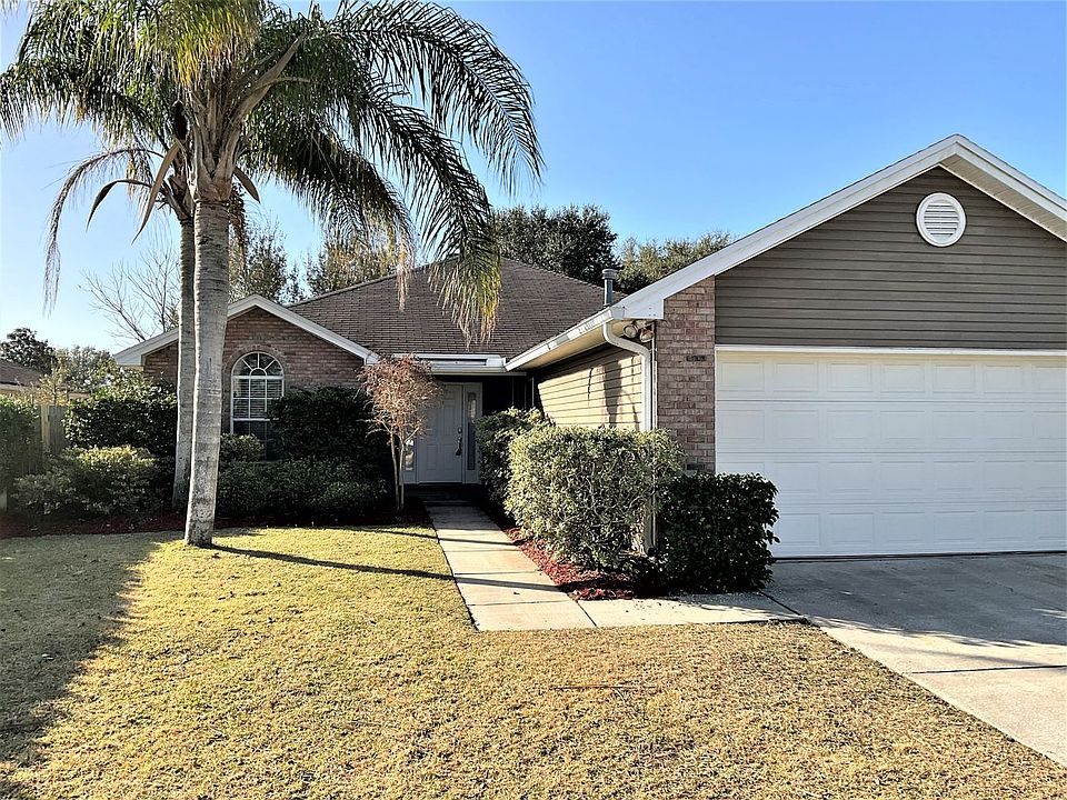 1st image of 11132 Wyndham Hollow Ln