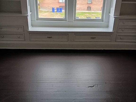 4th image of 8901 Saint Clair Ave #4