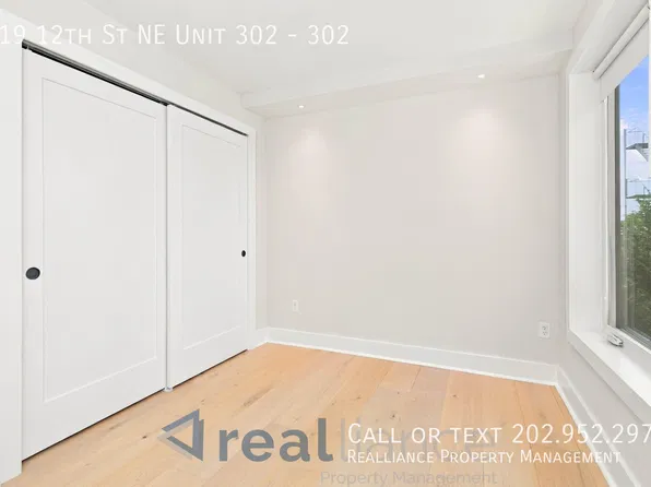 919 12th St NE #302, Washington, DC 20002