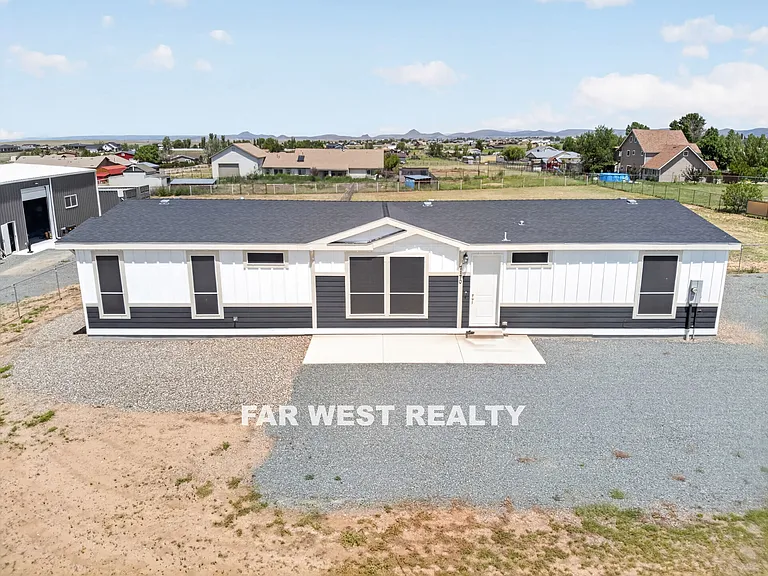 7170 E Moonlit Dr — Photo 1