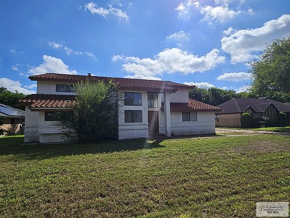 2nd image of 1404 Tesoro Ave