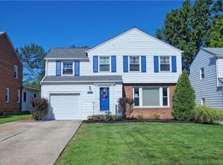 2214 Cedarview Dr, Beachwood, OH