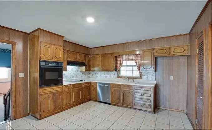 11207 Crestfield Dr SE — Photo 4