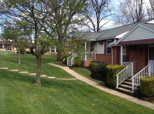 245 W Walnut St, Yoe, PA 17313