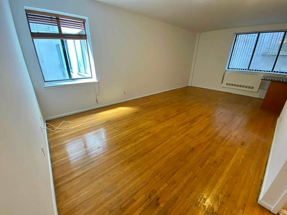 1st image of 121 E 12th St #4E
