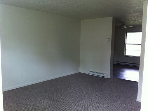 1st image of 989 Somerset Dr APT 7