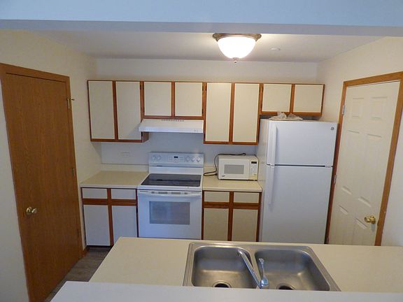 2nd image of 1351 Cunat Ct APT 2