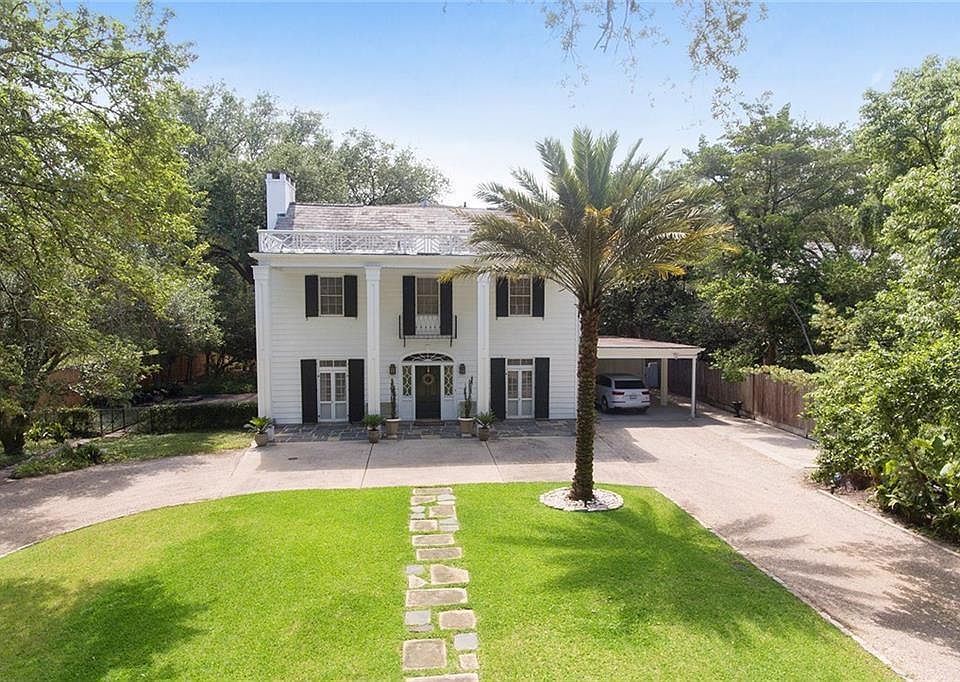 1st image of 12 Garden Ln