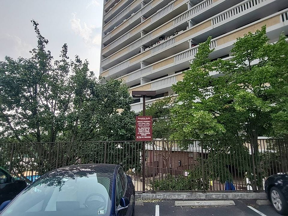 2nd image of 6101 Edsall Rd APT 811