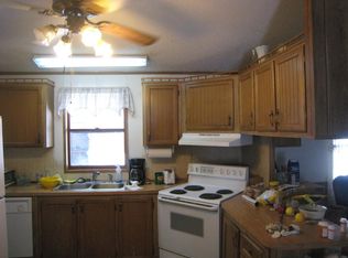 4026 S 110th Rd, Bolivar, MO 65613