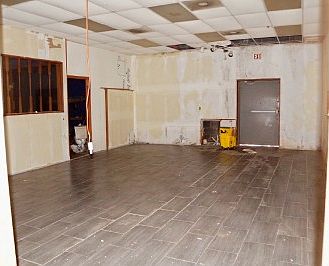 3rd image of 409 E 2nd St