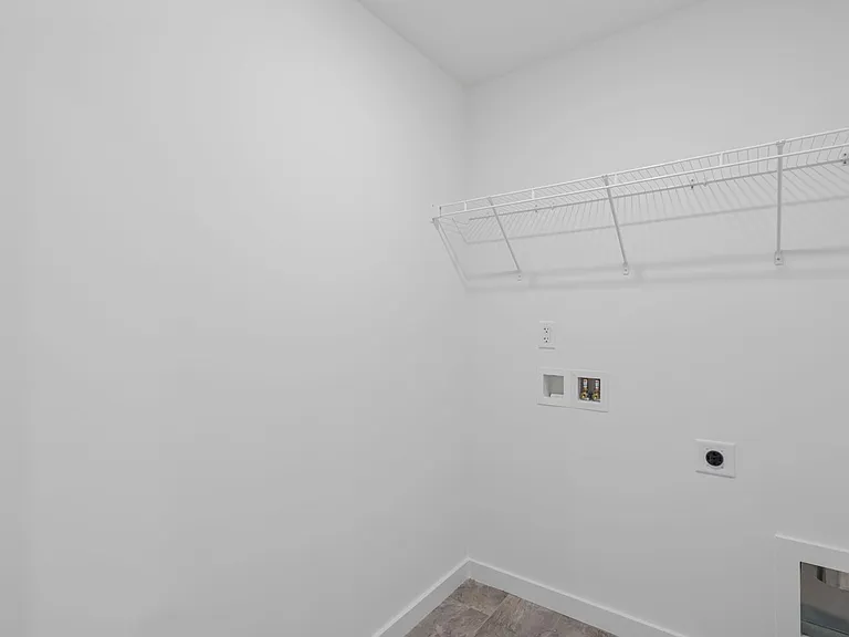 2265 Chelle Dr NE — Photo 25