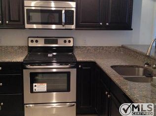 3626 Whitehall Dr APT 104, West Palm Beach, FL 33401