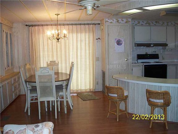 4th image of 82301 1st Ave N #301