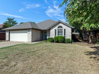 104 Troxell Blvd, Rhome, TX, 76078