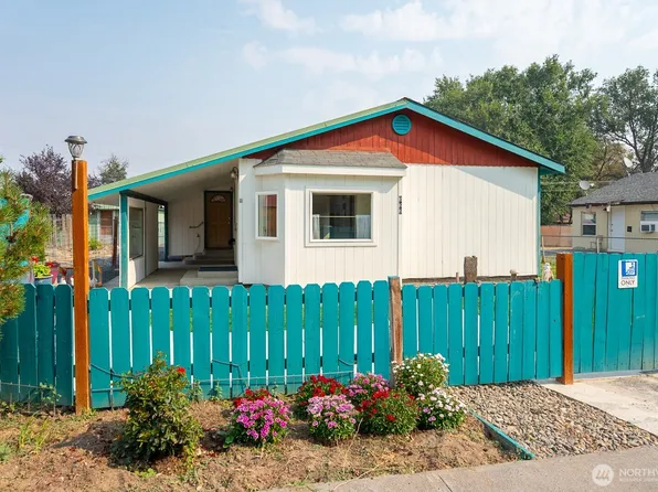 322 3rd Avenue SE, Soap Lake, WA 98854