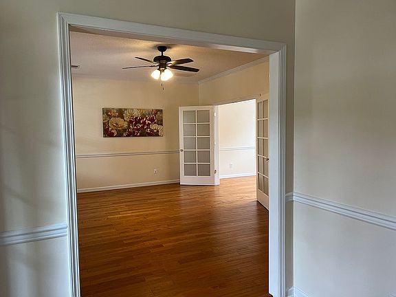 4th image of 6400 Estes Ct