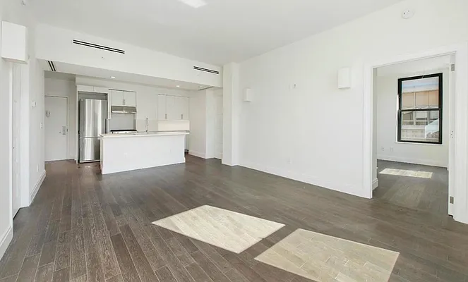 Rented by Compass | media 14