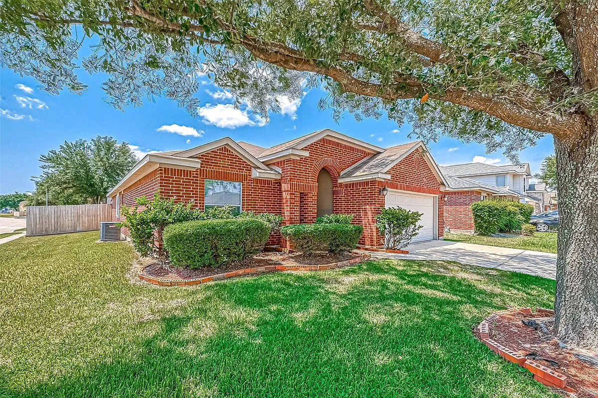 Building Photo - 758 Brushy Glen Dr