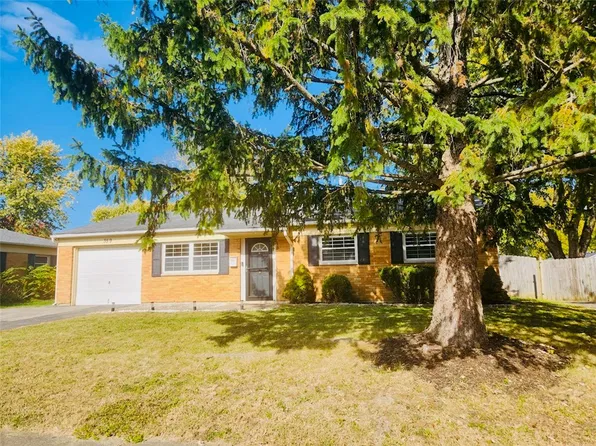 359 Ellenwood Dr, Dayton, OH 45449