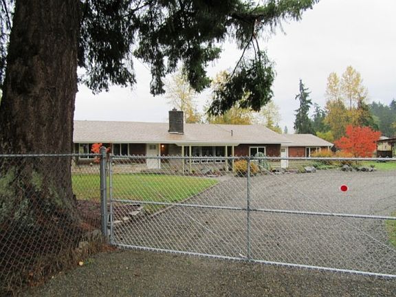 4th image of 14009 42nd Ave E