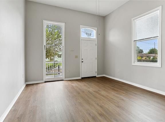 4th image of 6117 Dauphine St