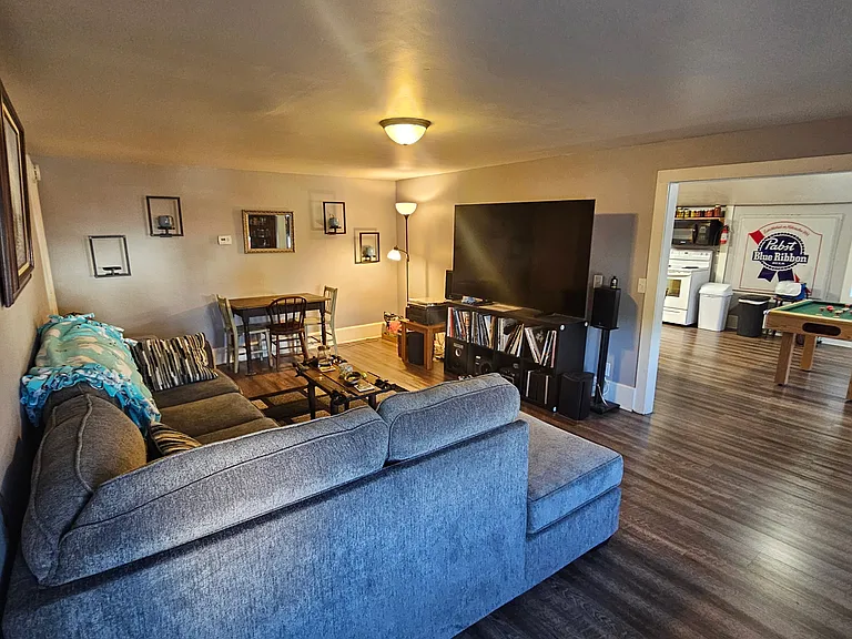 1010 Mills St — Photo 10