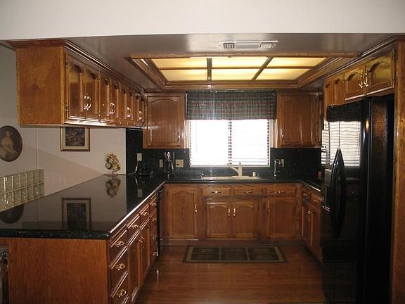 3rd image of 6409 Gina Ct