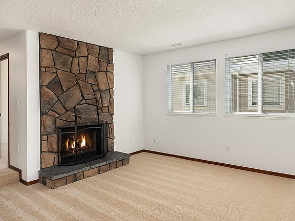 3rd image of 12010 Slater Ave NE APT E7