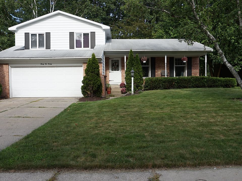 1st image of 3220 Brookshire Dr SE