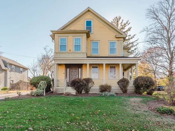 42 Tremont St, Taunton, MA 02780