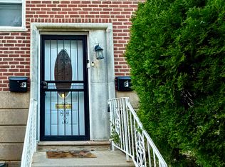 7936 Gilbert St #1F, Philadelphia, PA 19150